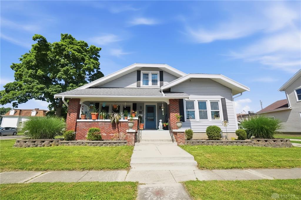 19 S 2nd Property Photo 1