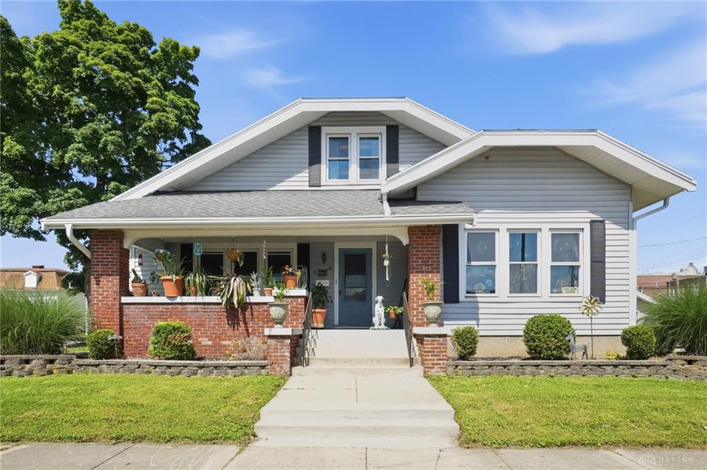 19 S 2nd Property Photo 3