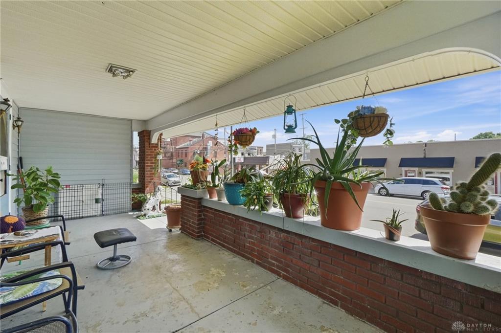 19 S 2nd Property Photo 35