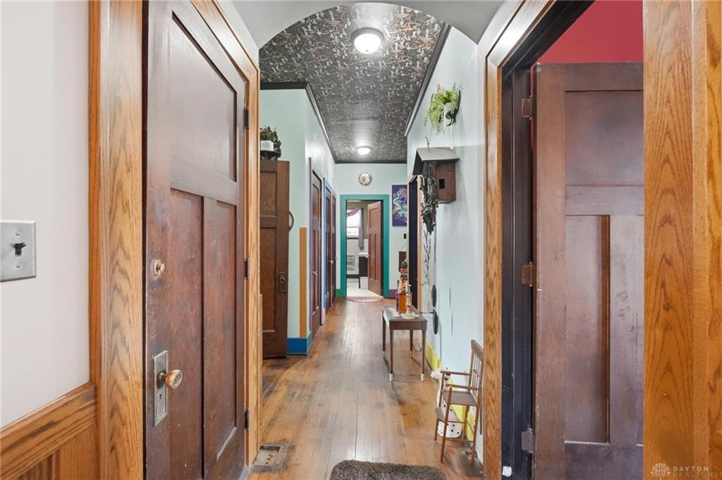 19 S 2nd Property Photo 50