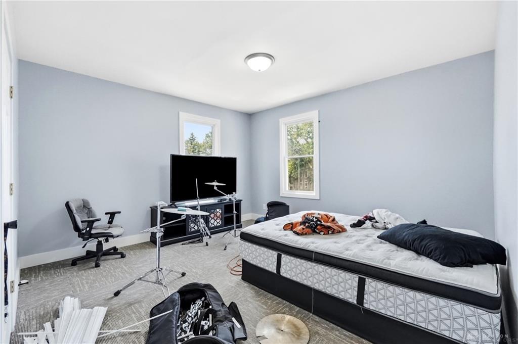 19 S 2nd Property Photo 84