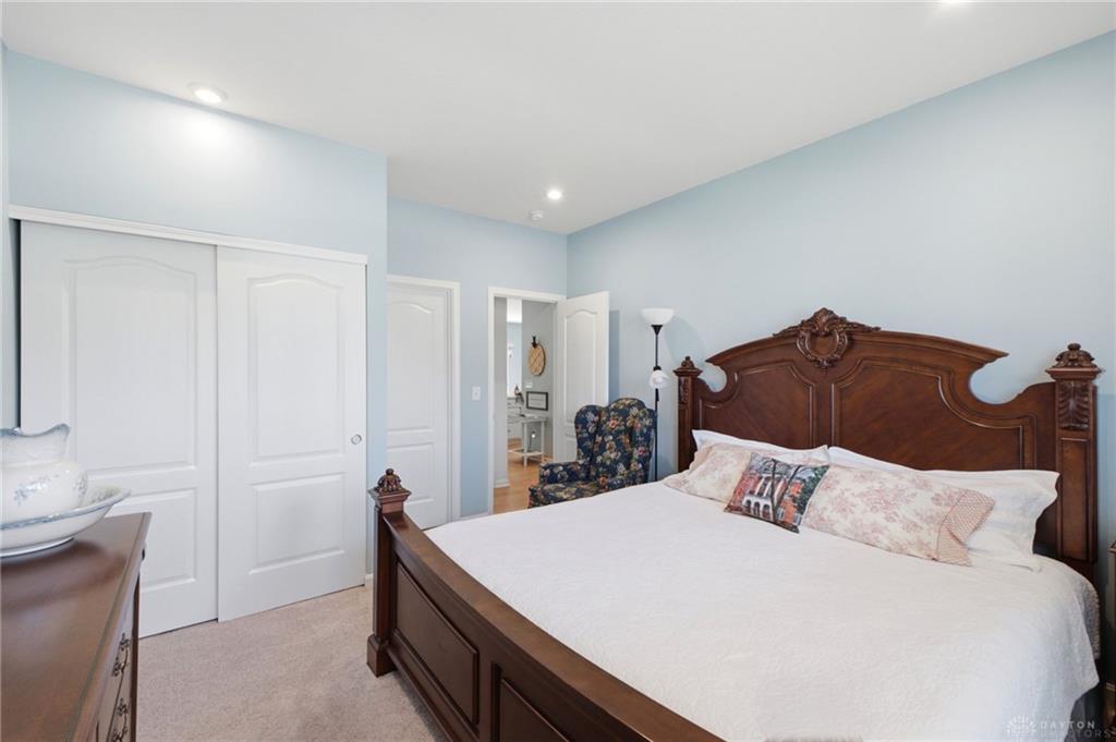 1251 Heathgate Property Photo 17