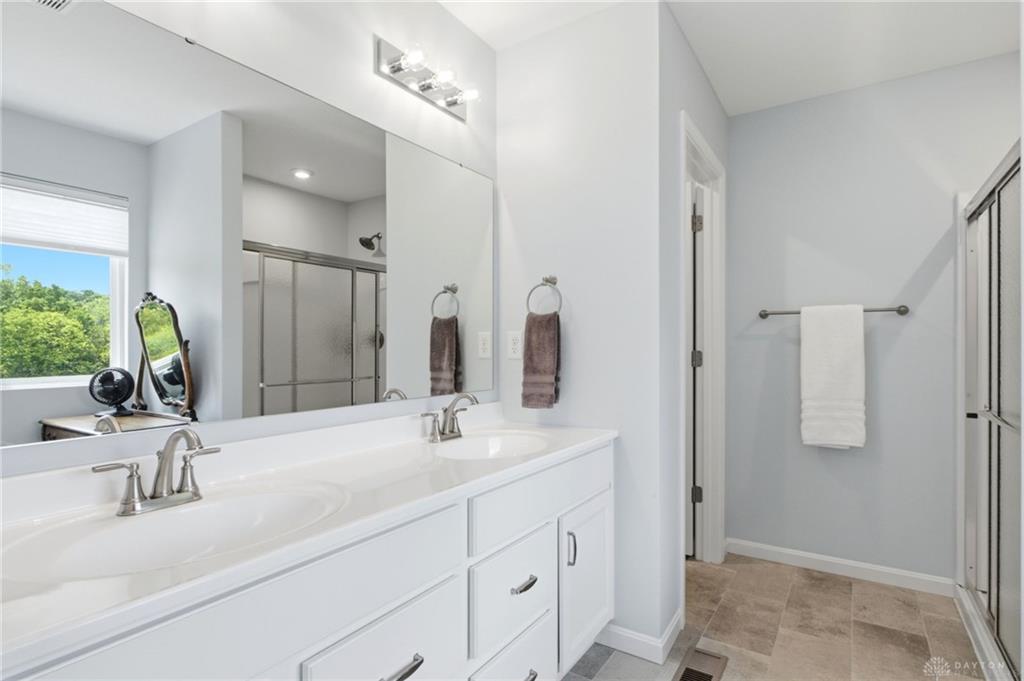 1251 Heathgate Property Photo 24