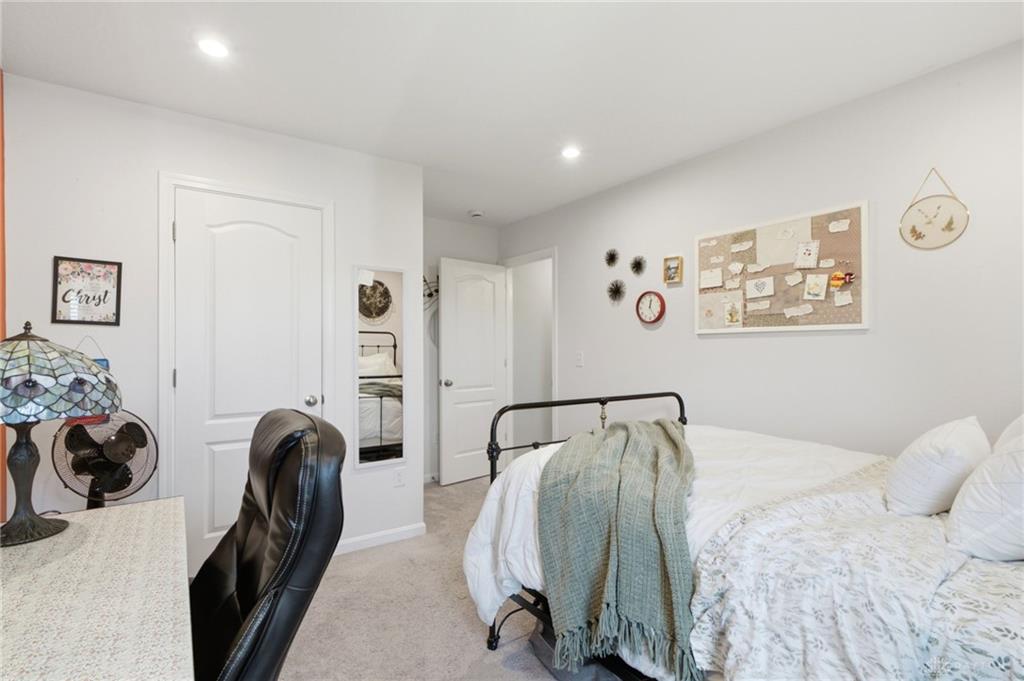 1251 Heathgate Property Photo 32