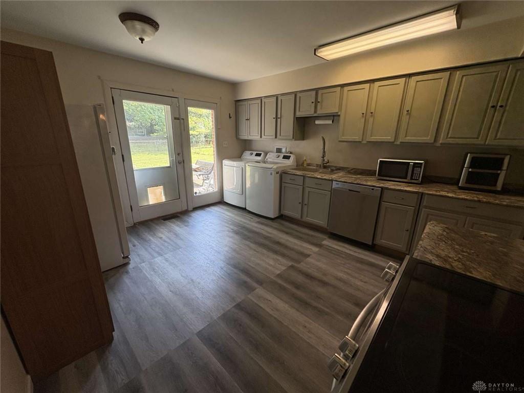 421 Merrymaid Property Photo 10