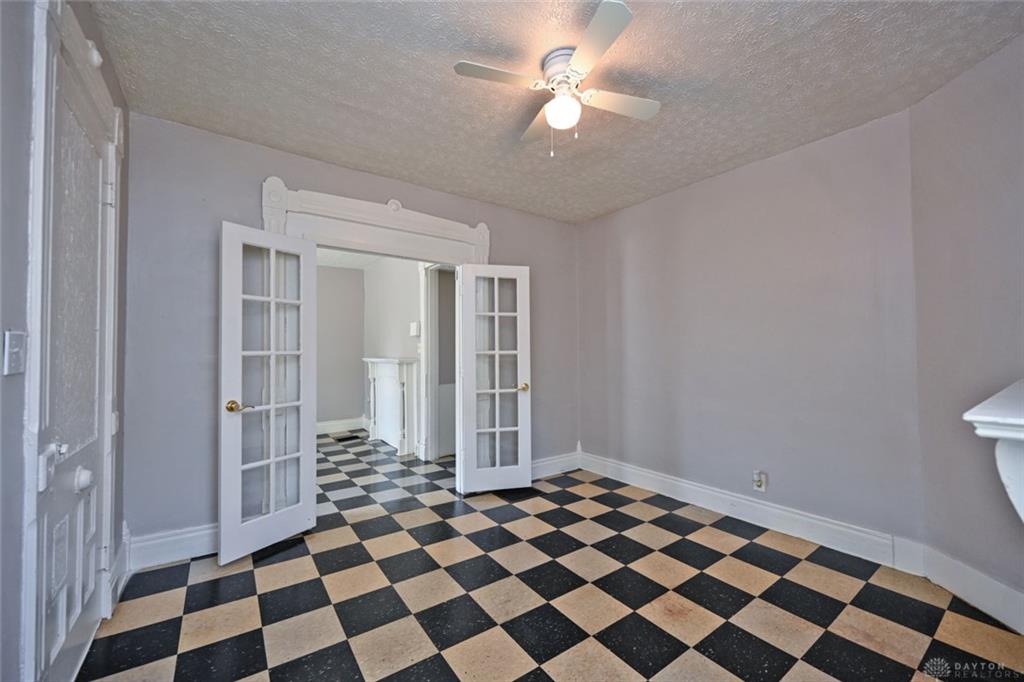 139 Columbus Property Photo 10