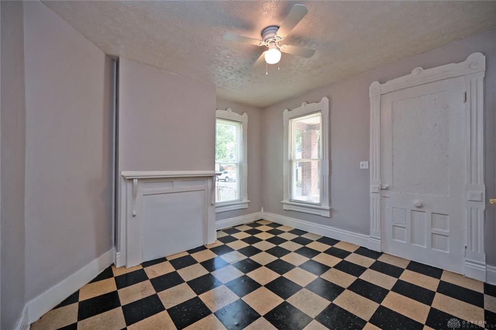 139 Columbus Property Photo 11