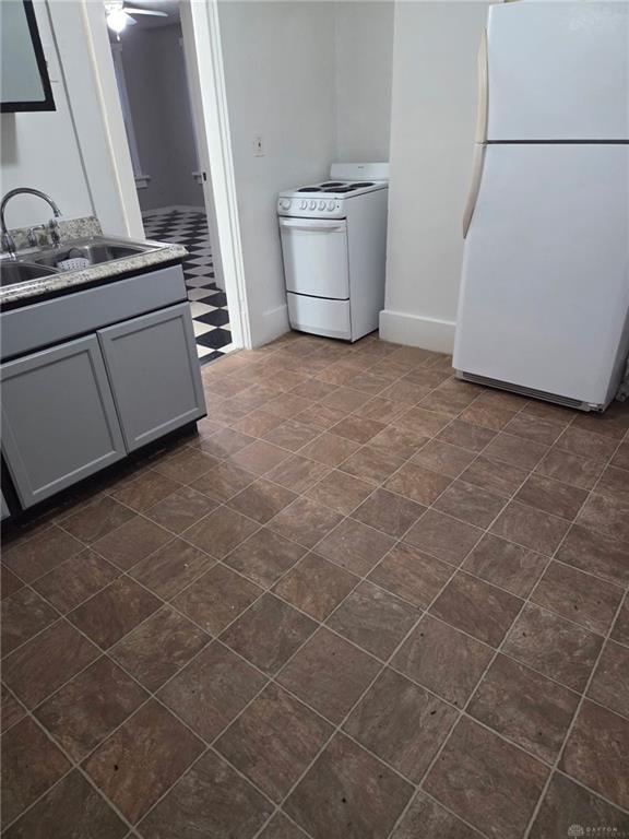 139 Columbus Property Photo 28