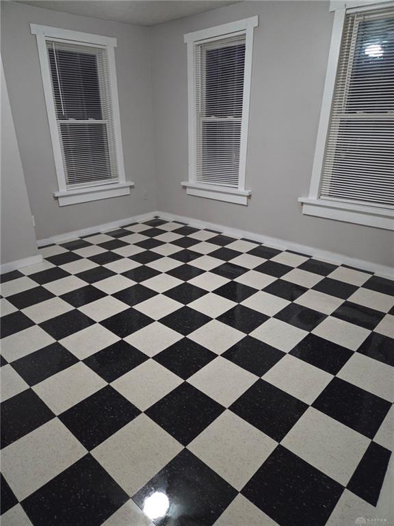 139 Columbus Property Photo 32