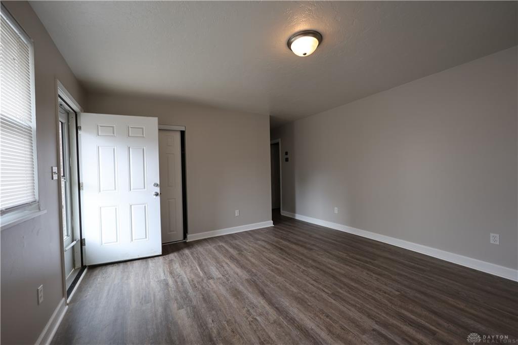 1504 Coventry B Property Photo 5