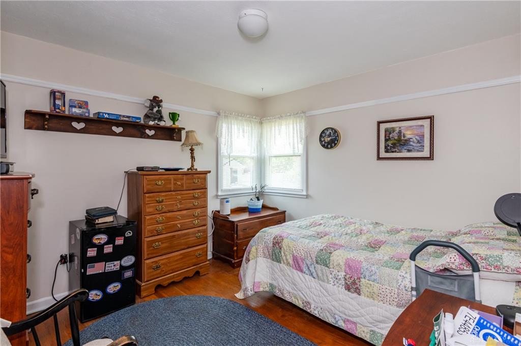609 Park Property Photo 17