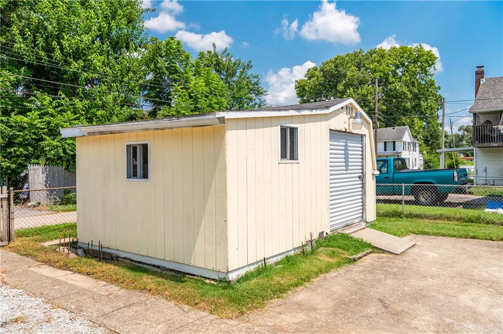609 Park Property Photo 35