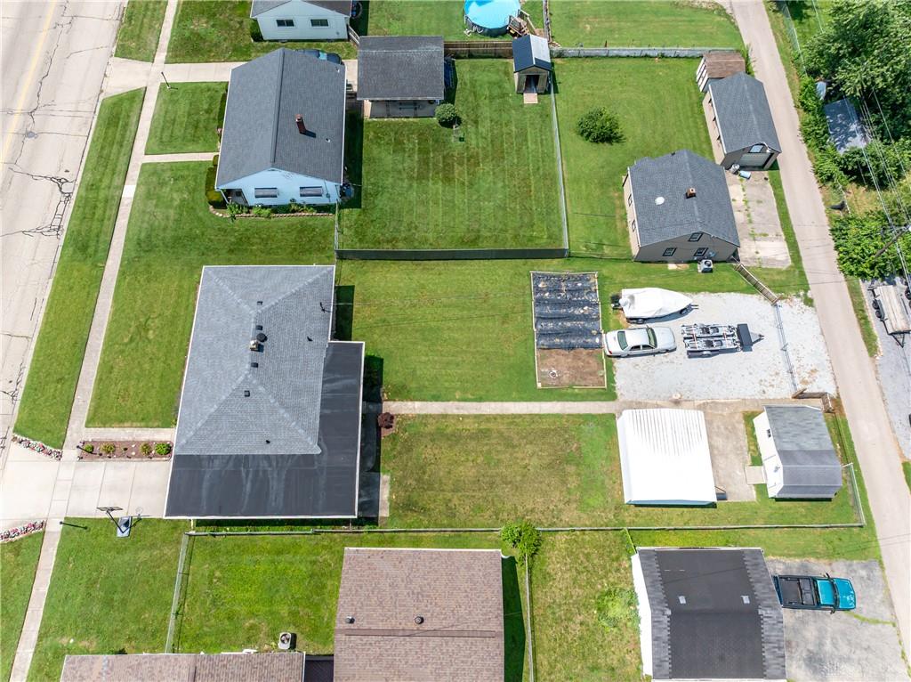 609 Park Property Photo 44