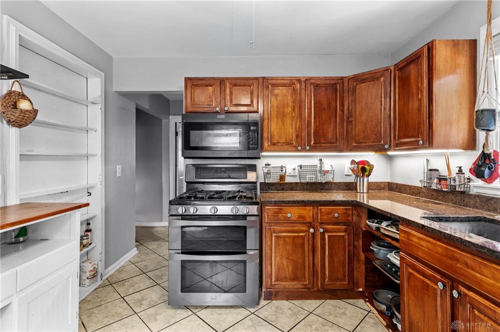 345 Durrell Property Photo 11