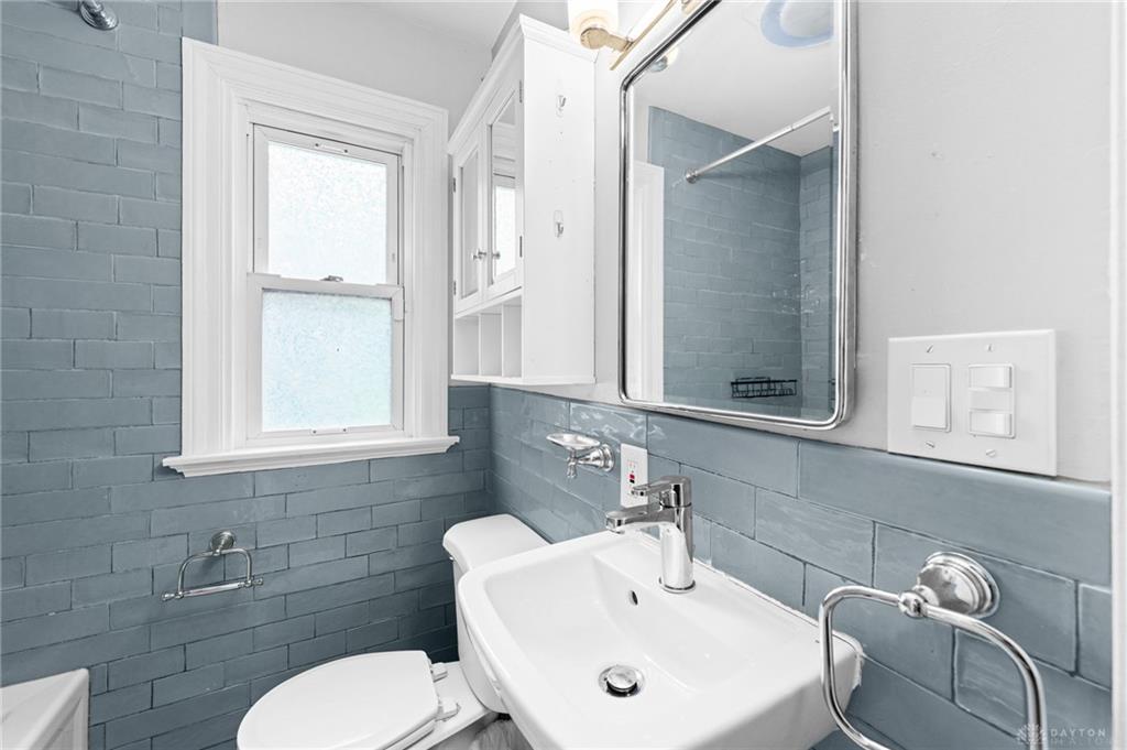 345 Durrell Property Photo 19