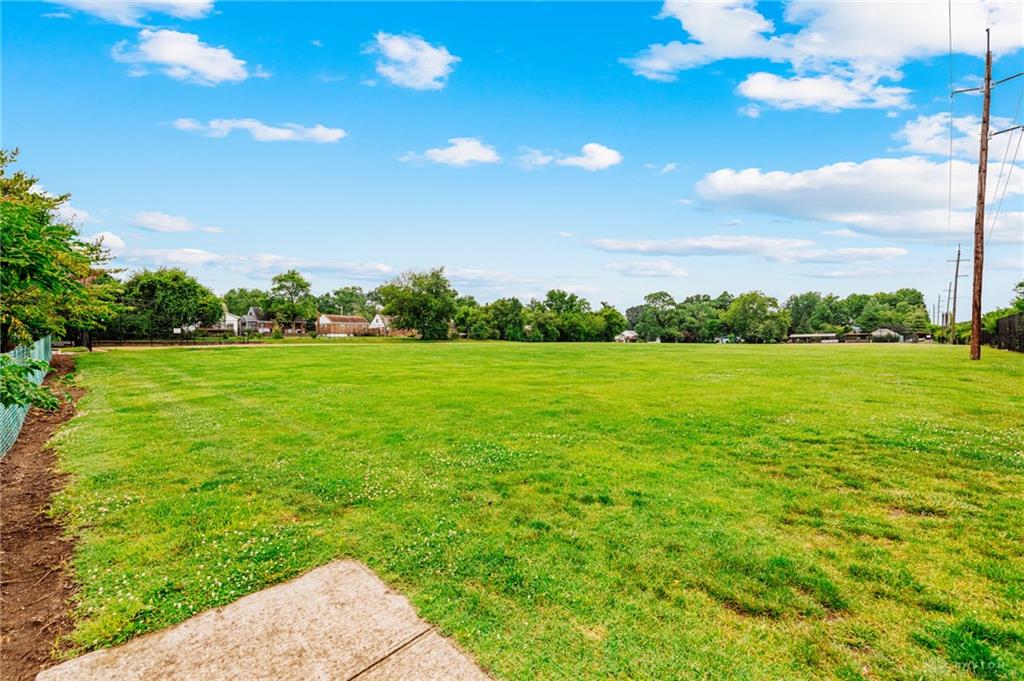 345 Durrell Property Photo 45