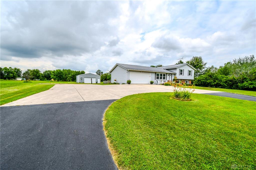 13493 Old Troy Property Photo 4