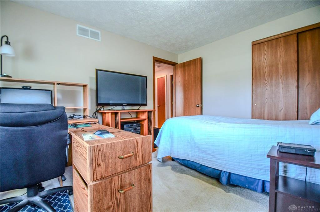 13493 Old Troy Property Photo 31