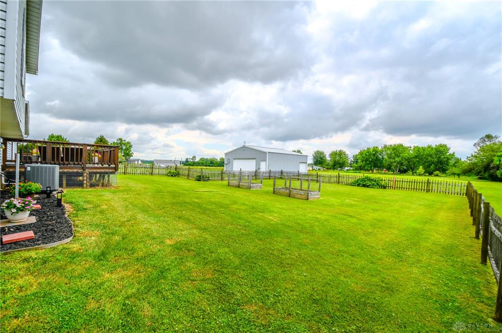 13493 Old Troy Property Photo 40
