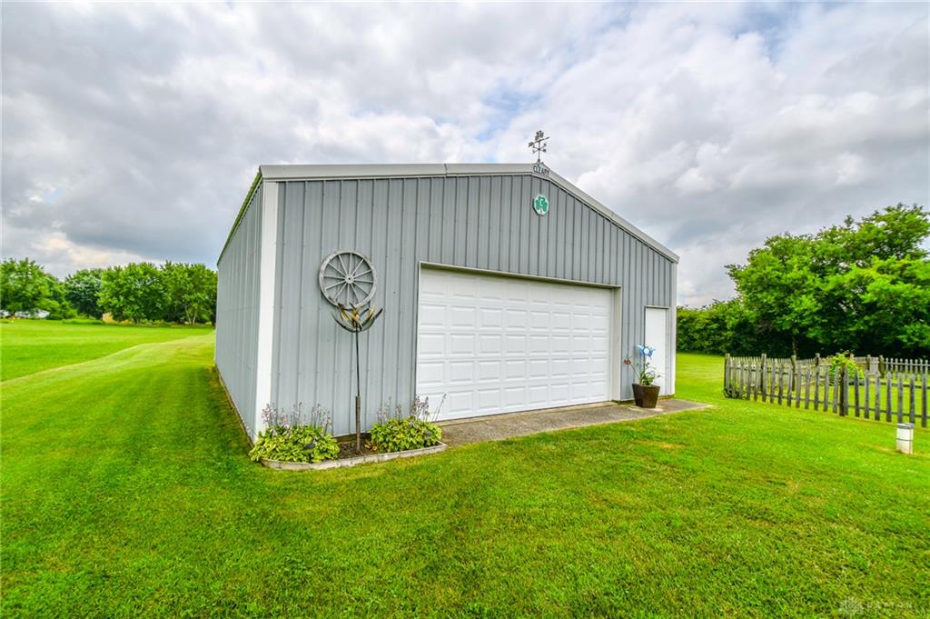 13493 Old Troy Property Photo 42