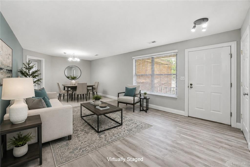 4253 Frontenac Property Photo 4