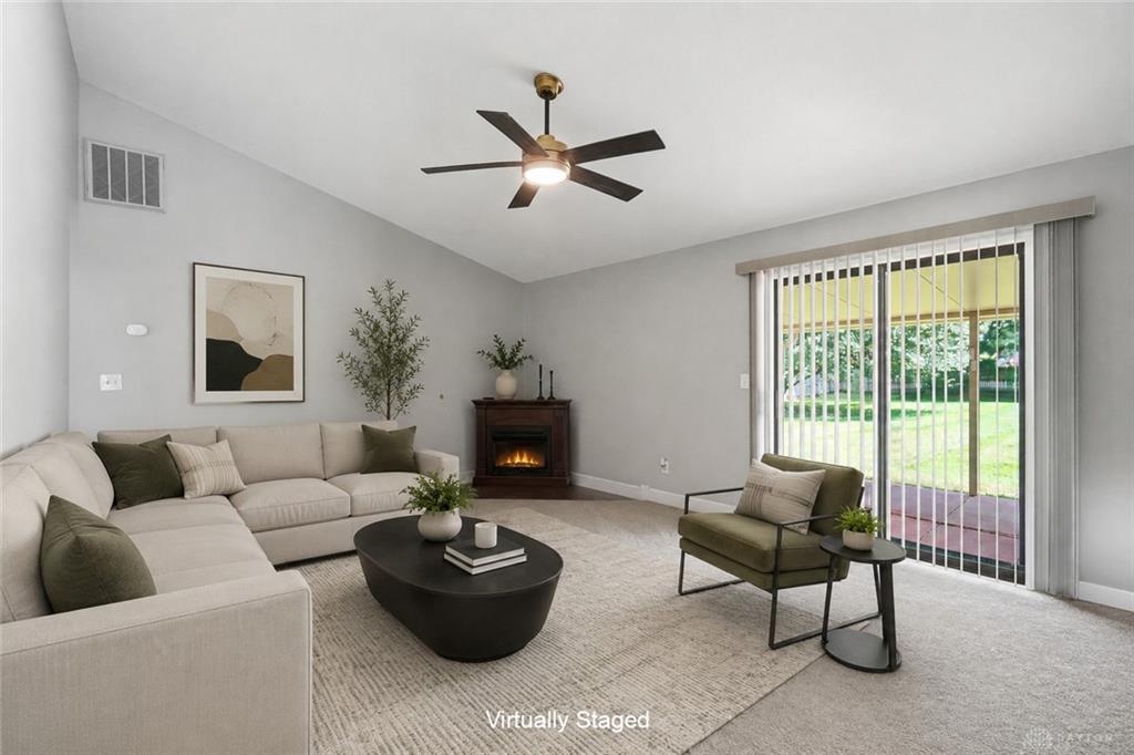 4253 Frontenac Property Photo 7