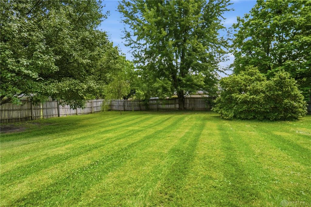4253 Frontenac Property Photo 16