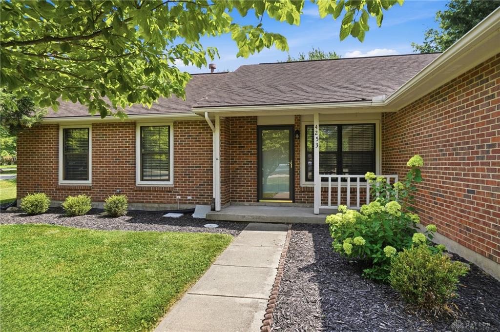 4253 Frontenac Property Photo 19