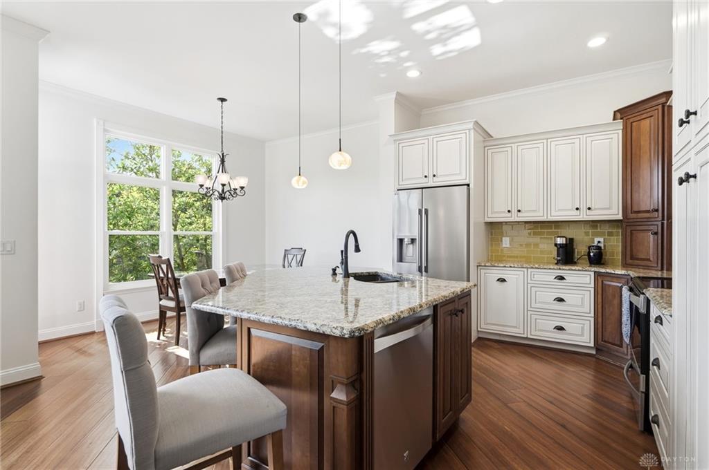 7516 Blue Fox Property Photo 4