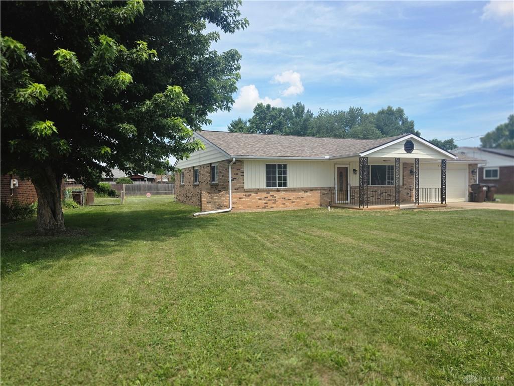8206 Meadowlark Property Photo 2