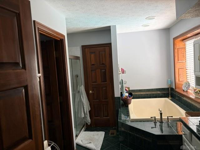 2045 Canterbury Property Photo 12