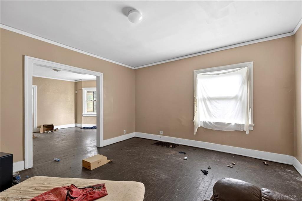 816-818 Harvard Property Photo 9
