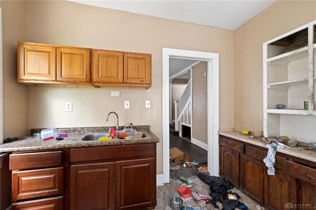 816-818 Harvard Property Photo 15