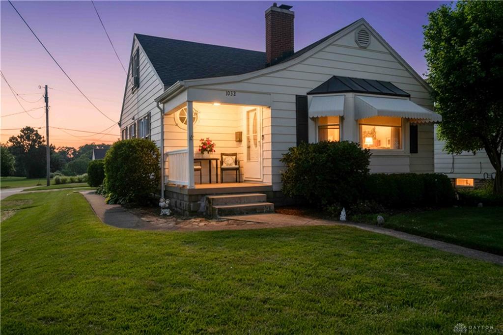1032 Broadway Property Photo 1