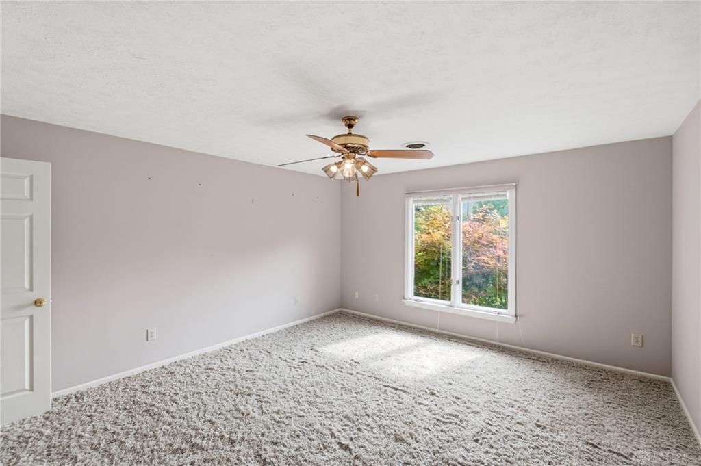 5417 Spice Bush Property Photo 35