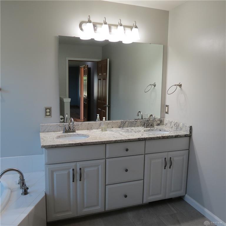 13460 Sycamore Property Photo 20