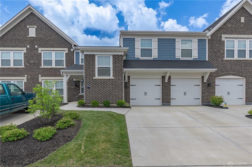 1643 Honey Tree Pl