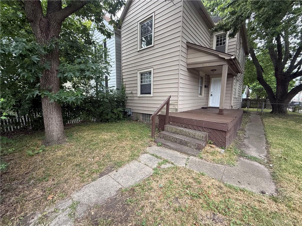 200 Hart Property Photo 1