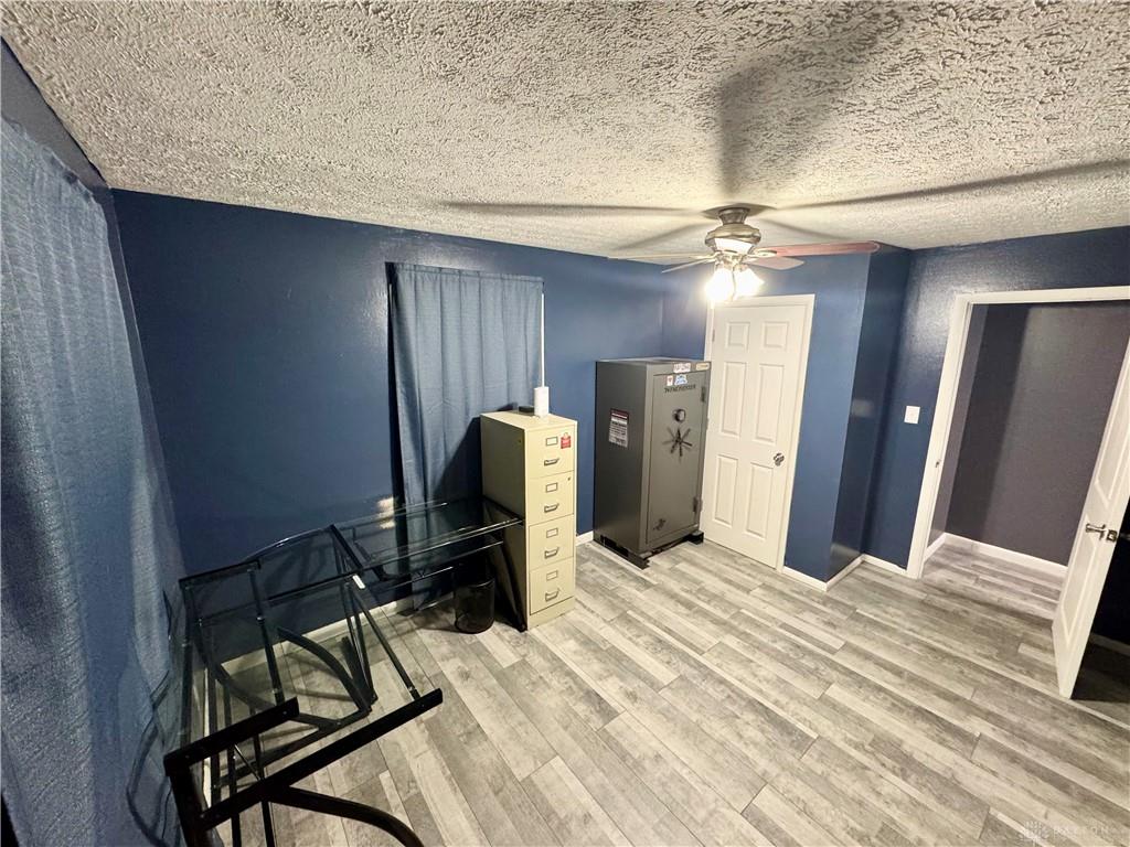 608 W South Property Photo 15