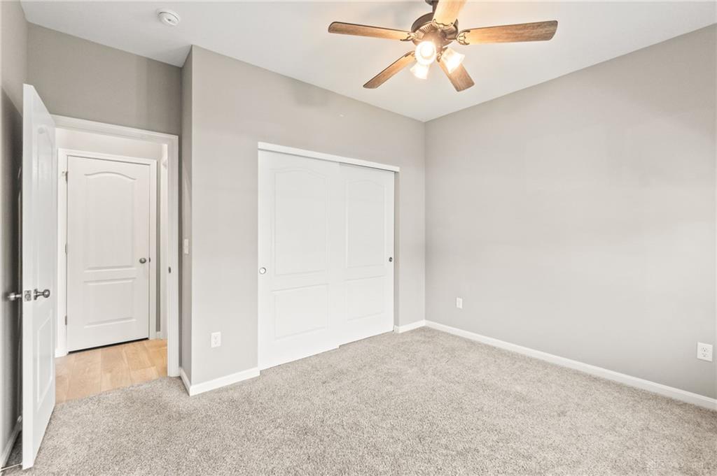 1189 Heathgate Property Photo 5