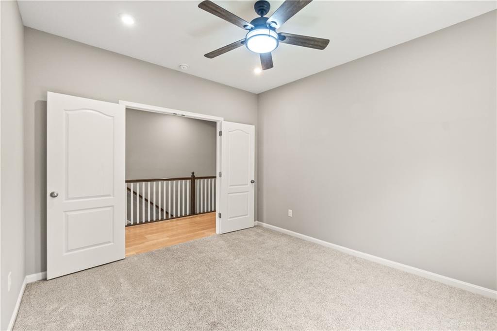 1189 Heathgate Property Photo 13