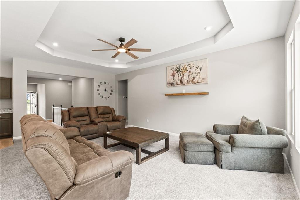 1189 Heathgate Property Photo 17