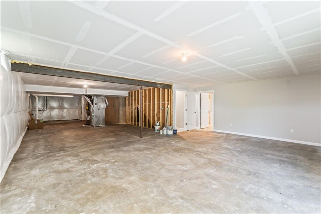 1189 Heathgate Property Photo 45