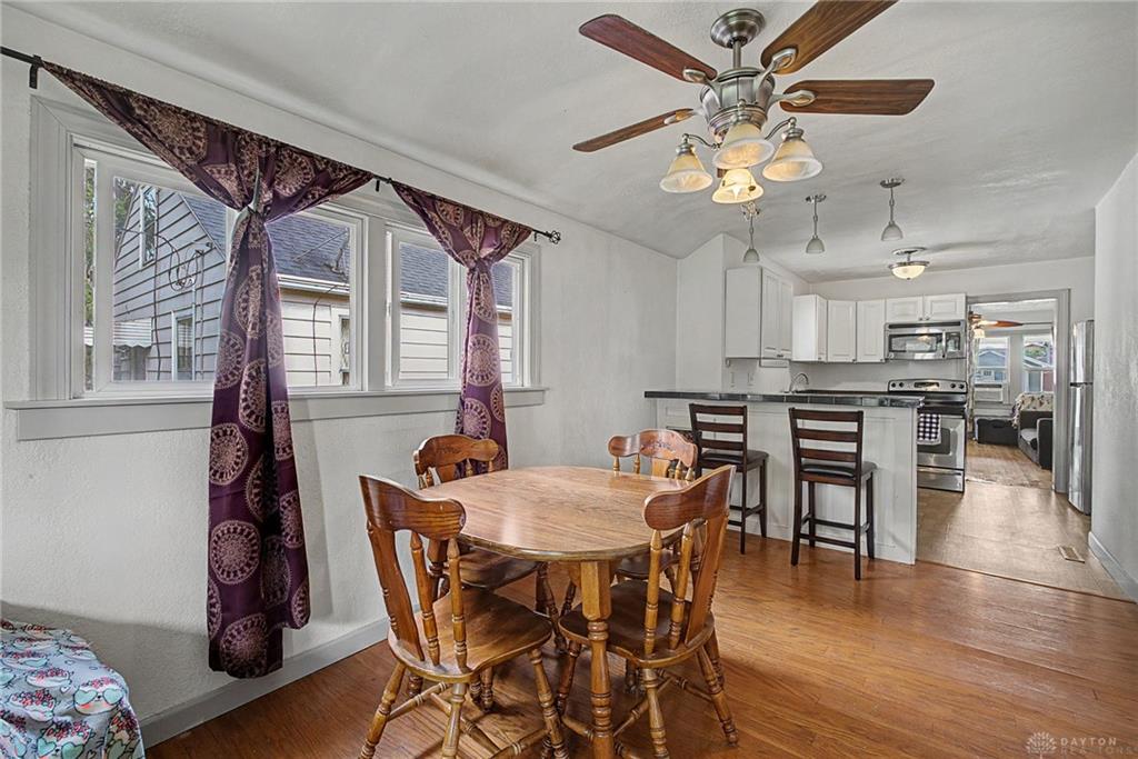 955 Weng Property Photo 16