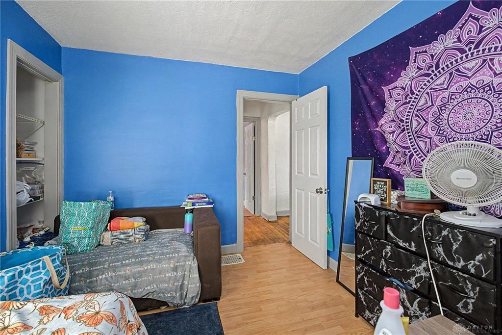 955 Weng Property Photo 22