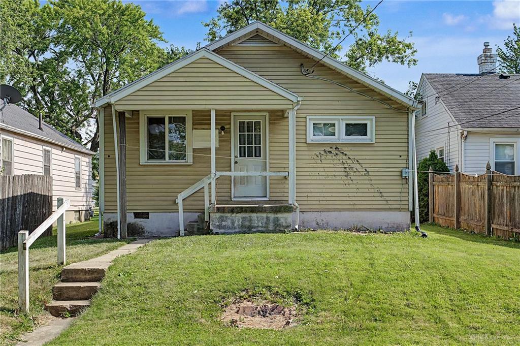 955 Weng Property Photo 32