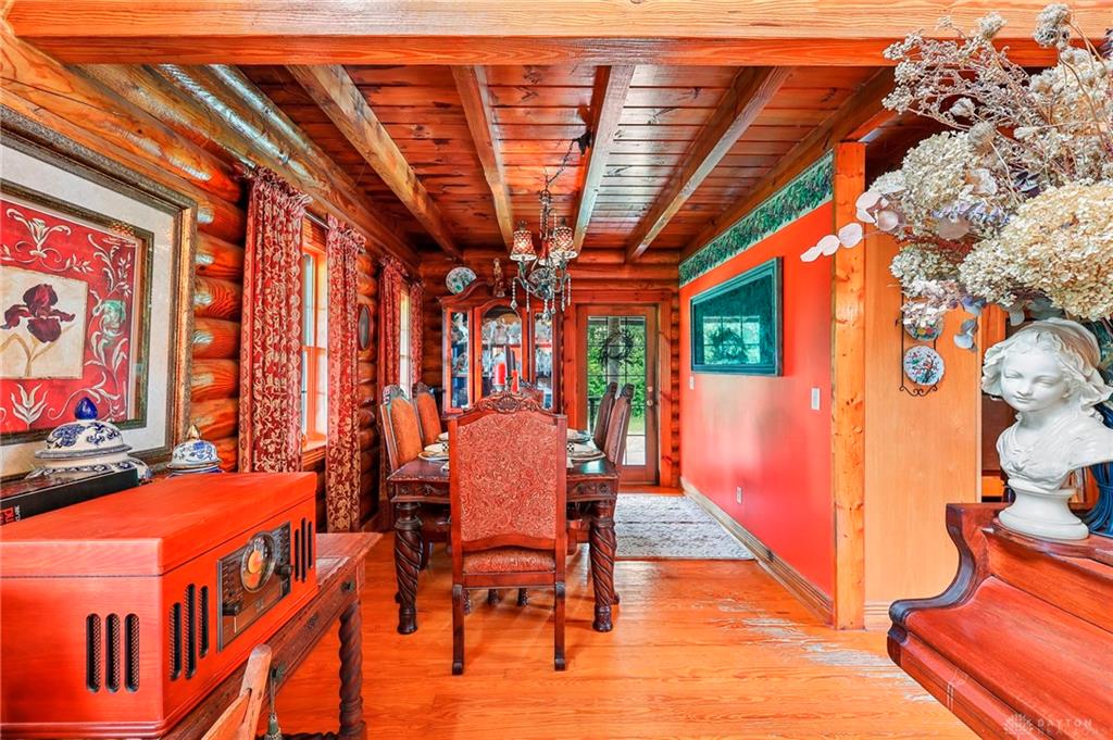 963 Pratt Property Photo 31