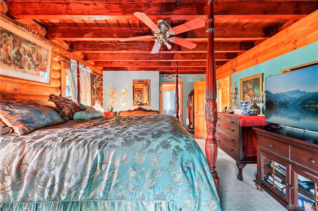 963 Pratt Property Photo 45