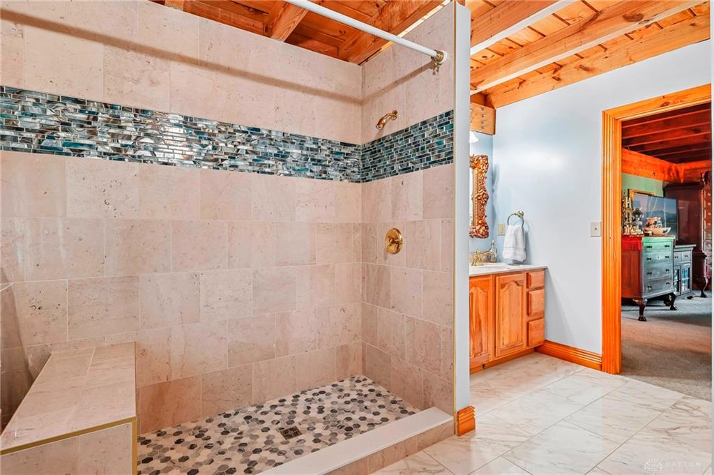 963 Pratt Property Photo 52