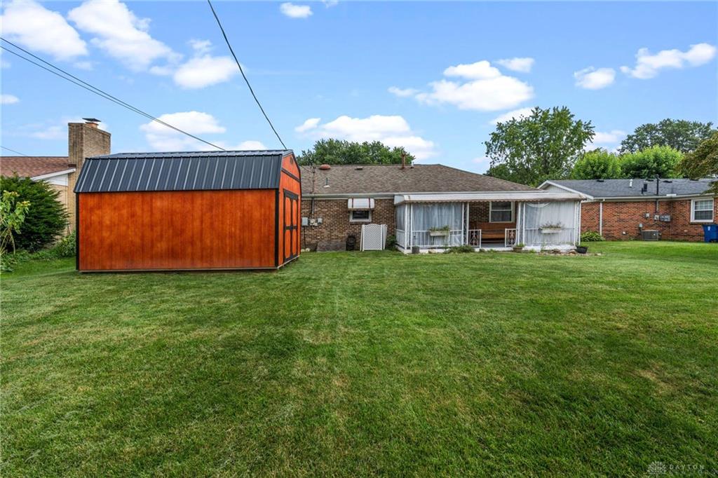 619 Hiatt Property Photo 4